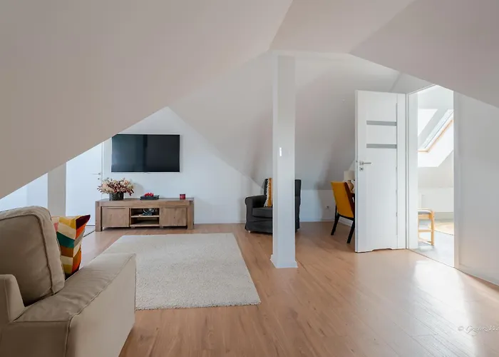 Górska Przystań - Blisko Dworca Pkp, W Spokojnej Okolicy By W Karkonoszach Apartament