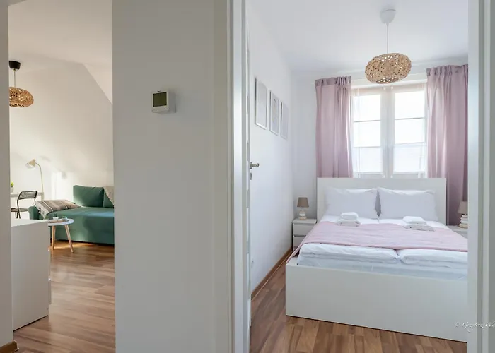 Górska Przystań - Blisko Dworca Pkp, W Spokojnej Okolicy By W Karkonoszach Apartament